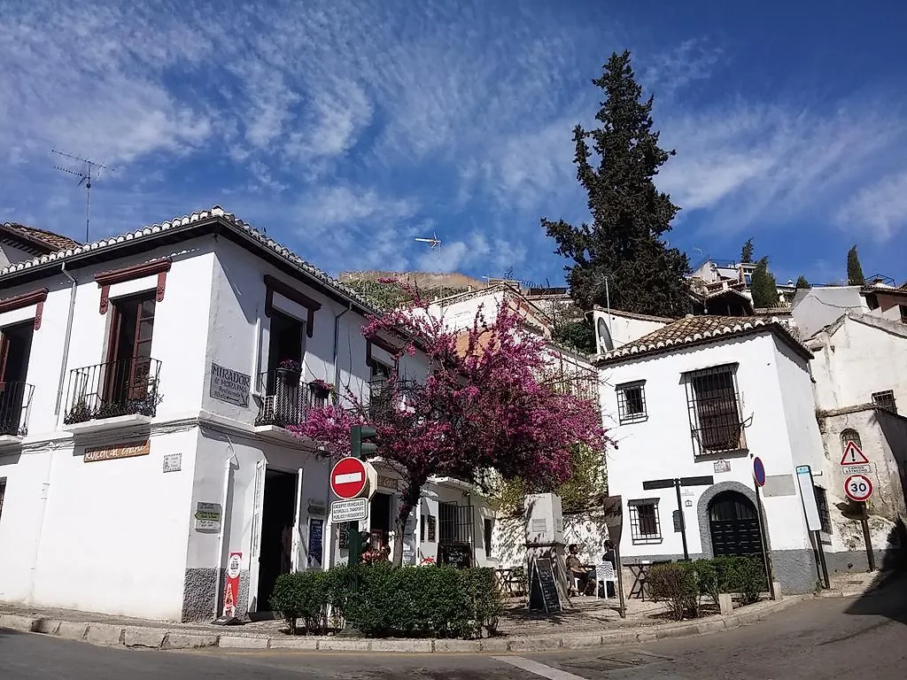 Albaicin Patio Apartment Granada Spain